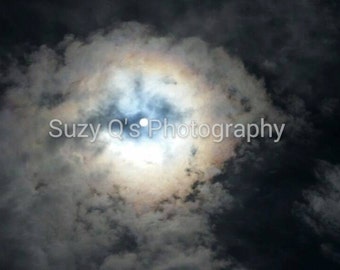 God's Eye, Instant Download Art, Have this NOW just purchase then print you own copy and frame, Suzy Qs Photography One of a Kind, God Art