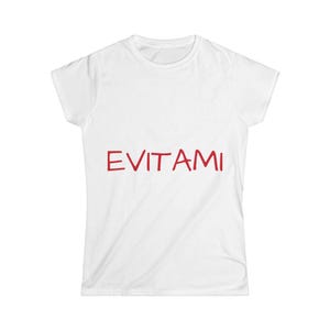 Evitami text tee | T-Shirt, minimalist red script
