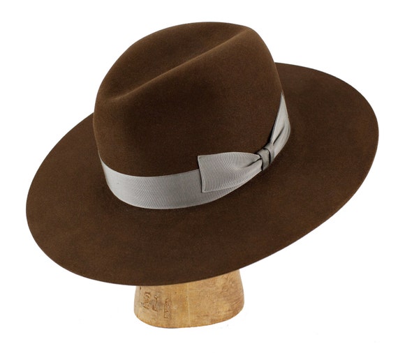 flat brim western hat