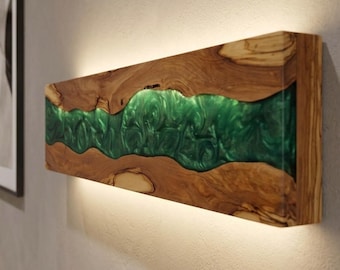 Olivenholz Epoxy Fluss-Wandleuchte - Smaragd Harz Umgebungslicht, moderne rustikale Wandkunst