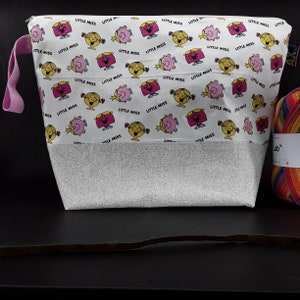 Little Miss zip wedge knitting/crochet/crafts project bag