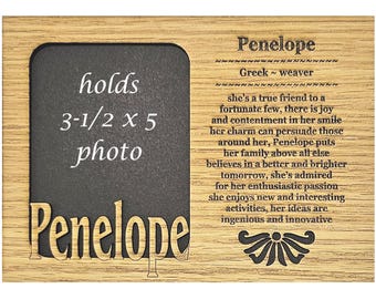 Marco de fotos con el significado del nombre 5x7. Inserto de tapete de 5x7 para tapetes de fotos de 3-1/2 x 5 o 4x6. Recortes de madera para enmarcar.