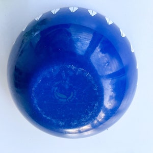 Cathrineholm Lotus 7 1/8 Enamel Bowl, Royal Blue Enamelware Bowl Made in Norway, Mid Century Modern Design, MCM Vintage Bowl image 5