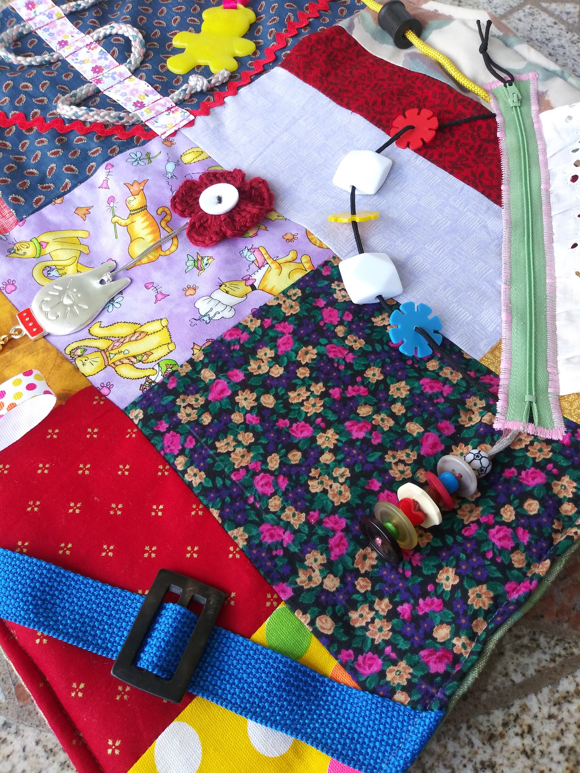 Fidget Quilt for Dementia Alzheimer's and others.Busy Etsy