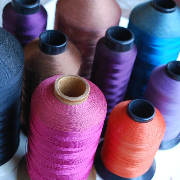 9 Cones  Mix Collection Nylon/Silk/  Polyester Thread