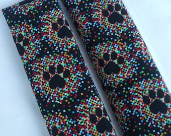 Seatbelt covers car 1 pair . Dog   Paw  patterned seat belt covers/Footprints Print
