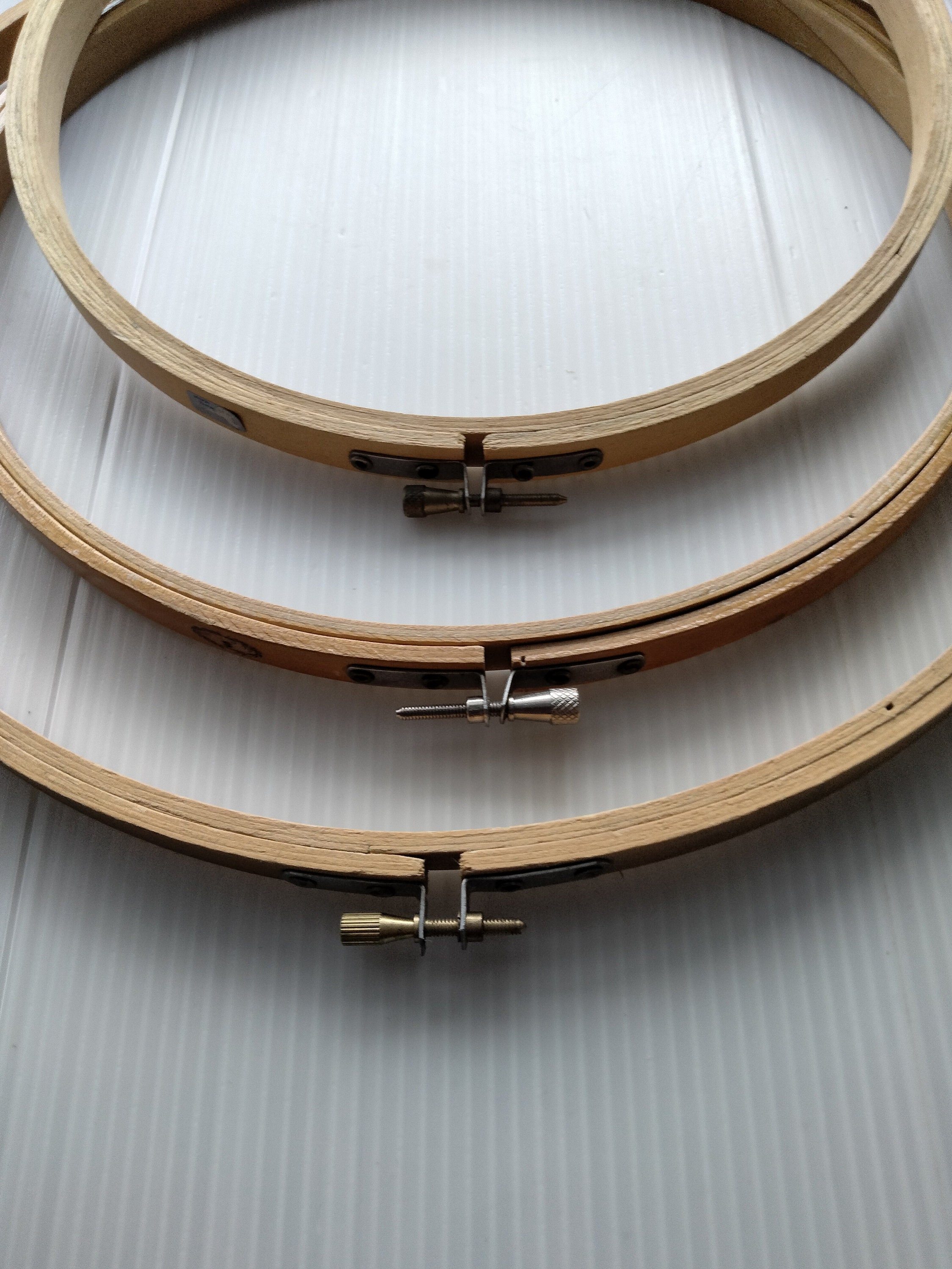 6 inch Round Wooden Embroidery Hoops Bulk Wholesale 12 Pieces