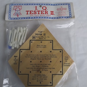 Vintage Game  I.Q.Tester II. Test Your Brain Power  Wood Puzzle Game USA 1975  Complete