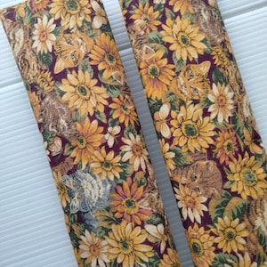 Seatbelt covers car 1 pair . Cat and Flower patterned seat belt covers.