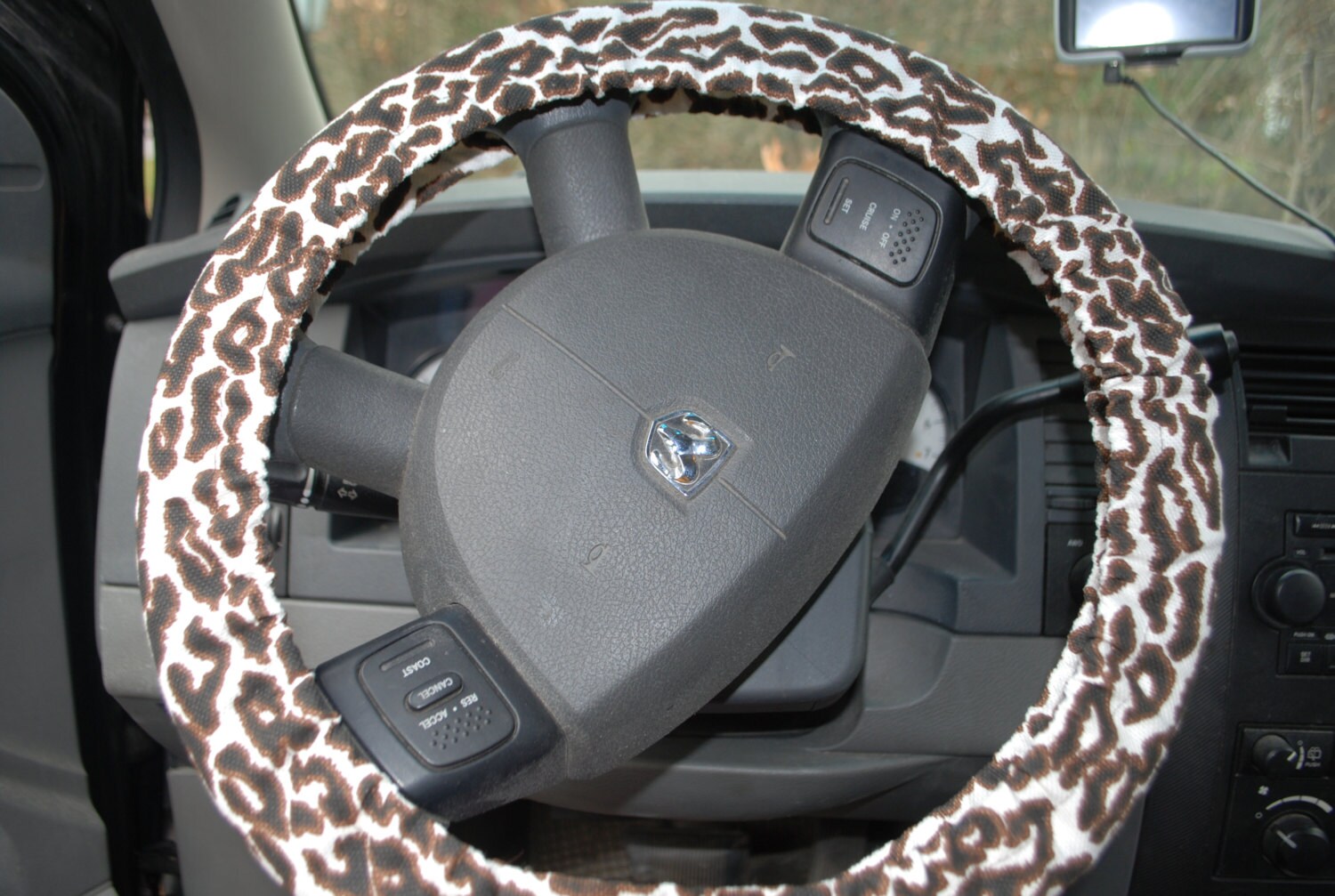 Cheetah Wheel Cover 