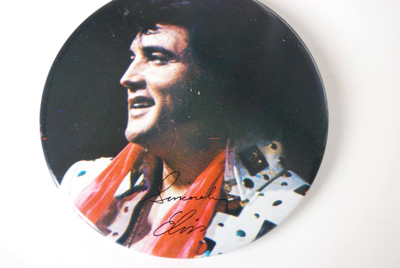 Vintage Elvis Presley button | Etsy