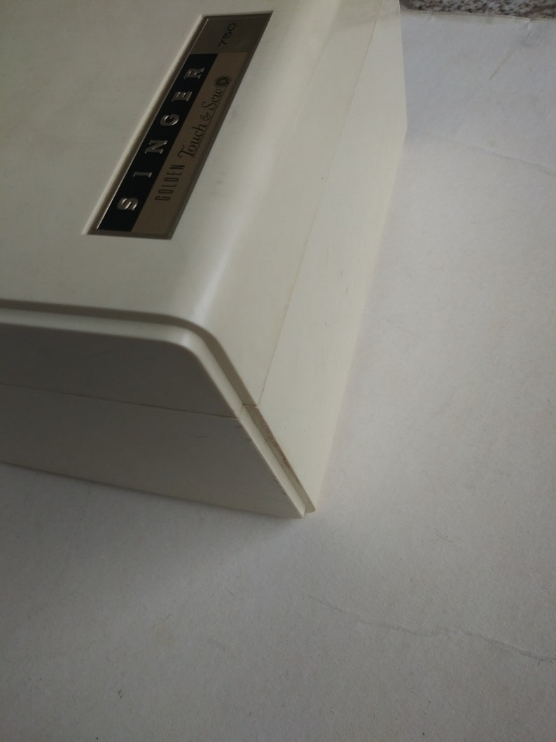 SINGER Golden Touch /& Sew 750 box set of 16 discsvintage