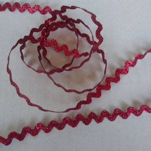 20 yards  Red Metallic Rick Rack Trim wide 1/4&quot;