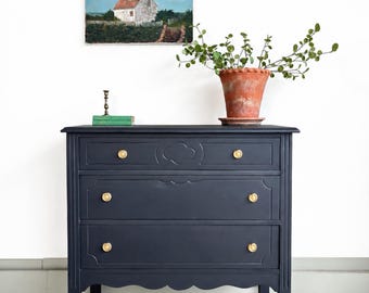 Vintage Black Dresser - Painted Chest of Drawers - Cottage Coastal Furniture - Brass Hardware - Entryway Bedroom Storage