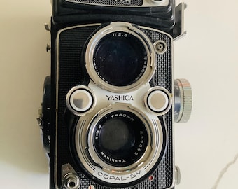 Mamiyaflex C2 Beautiful Medium Format TLR, 3 Finders, Filters