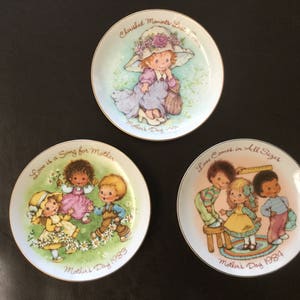Vintage Cherished Moments Mothers Day Avon Plates 1981, 1983 ,1984