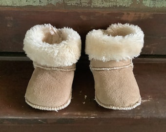 Babies First Winter Boots / Uqq Sheepskin Leather Baby Boots Size 1-2