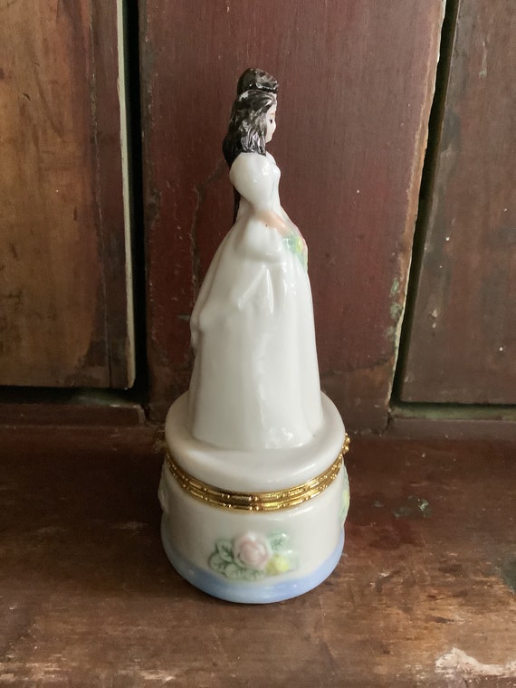Hand Painted Porcelain Bride and Groom Limoge Lik… - image 4