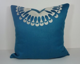 Topaz Aqua Blue Chenille Pillow Cover: Decorative Throw Cushion (20 x 20)