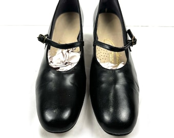 NWOT Vintage Johansen Leather Mary Jane Block Heel Pump Women 10 AA Black USA