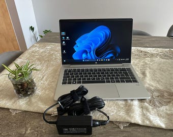 Portátil HP ProBook 440 G9: i5 de 12.ª generación, 16 GB de RAM, SSD de 256 GB