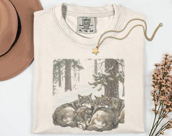 Comfort Colors®, Retro, Grey Wolf Washed Oversize Tee, Cute Wolf Gift, Pepper Shirt, Rustic Outdoor Gift, Vintage Wolf 90s Graphic Shirt
