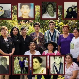 Può includere: Un gruppo di persone, uomini e donne, posa per una foto all'aperto. Diverse foto più piccole incorniciate di individui sono disposte attorno al gruppo principale. Le persone sono vestite in vari stili, con uno sfondo di vegetazione.