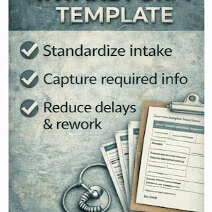 Puede incluir: Gráfico informativo con el texto "INTAKE FORM TEMPLATE". Incluye una carpeta con un formulario, varios documentos y un estetoscopio. El texto destaca la estandarización de la admisión, la captura de información requerida y la reducción de retrasos.