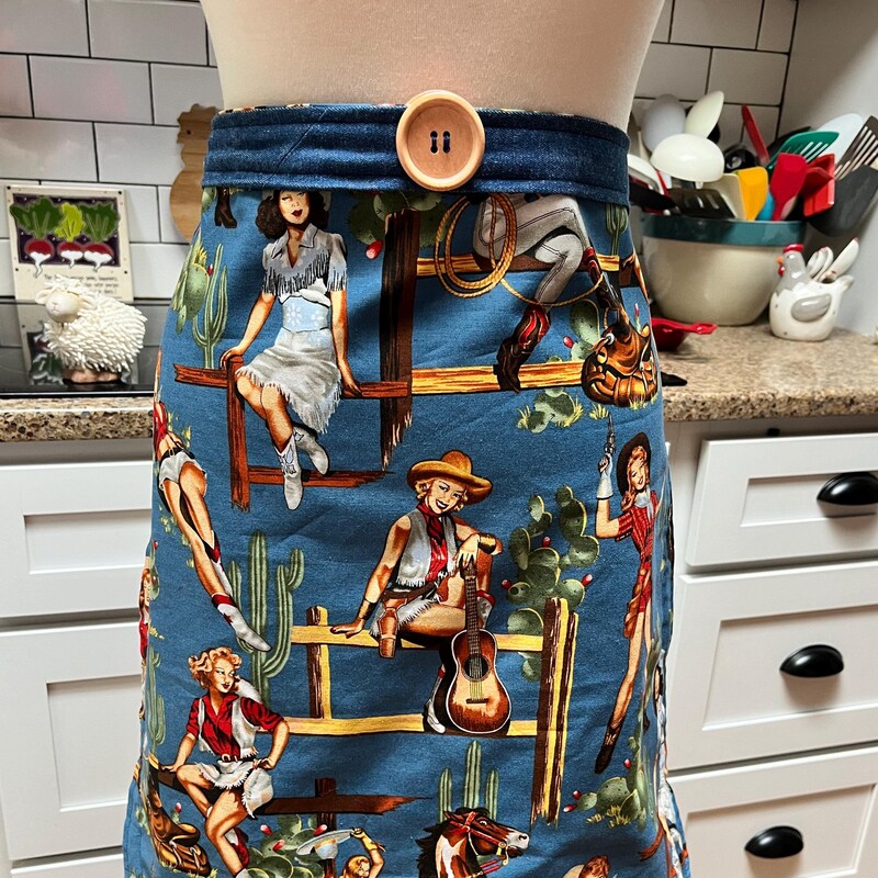 The Gathering Apron