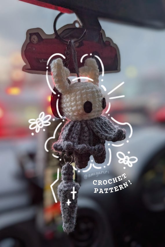 hollow knight: crochet pattern! | amigurumi plush keychain/bag charm | gift for gamers | beginner