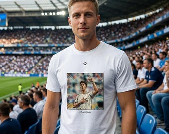 Arda Guler Vintage Poster T-Shirt | Retro Football Graphic | Real Madrid Turkiye & World Cup 2026