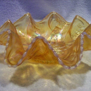 Antique Dugan Carnival Glass Petal and Fan Bowl Victorian Fenton Northwood flowers centerpiece home decor dinning display collectible glass