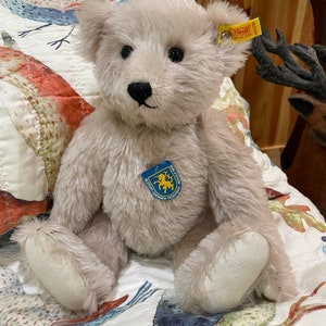 Steiff Teddy Bear Steiff Bear Giengen EAN 0167/42 Vintage Gray Mohair bear with Ear Tag