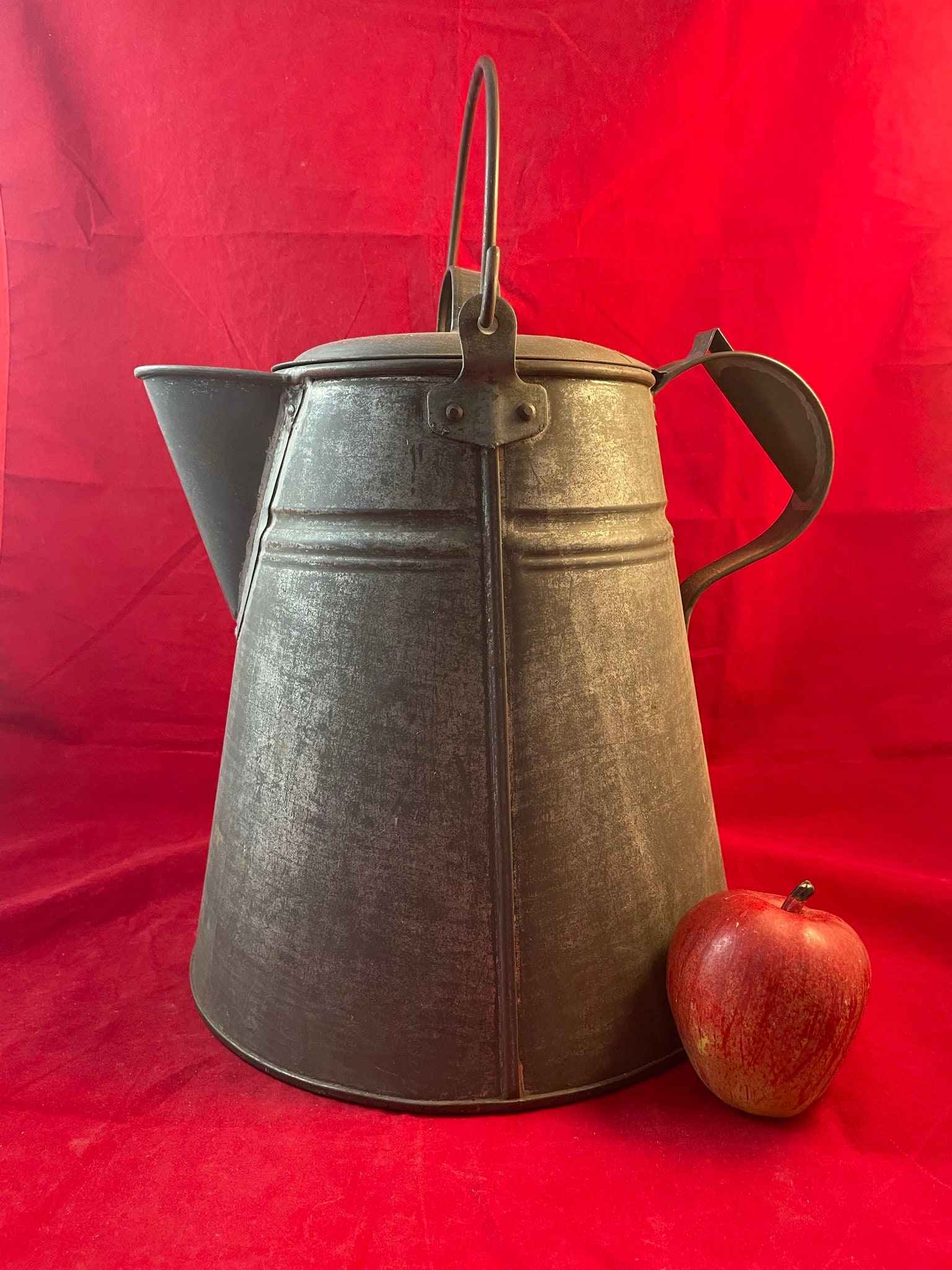 Vintage Metal Pot with Pouring Spout – Golden Oldies Antiques