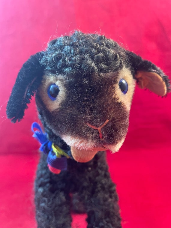 ヴィンテージ シュタイフ ブラックラム ぬいぐるみ：1950年代