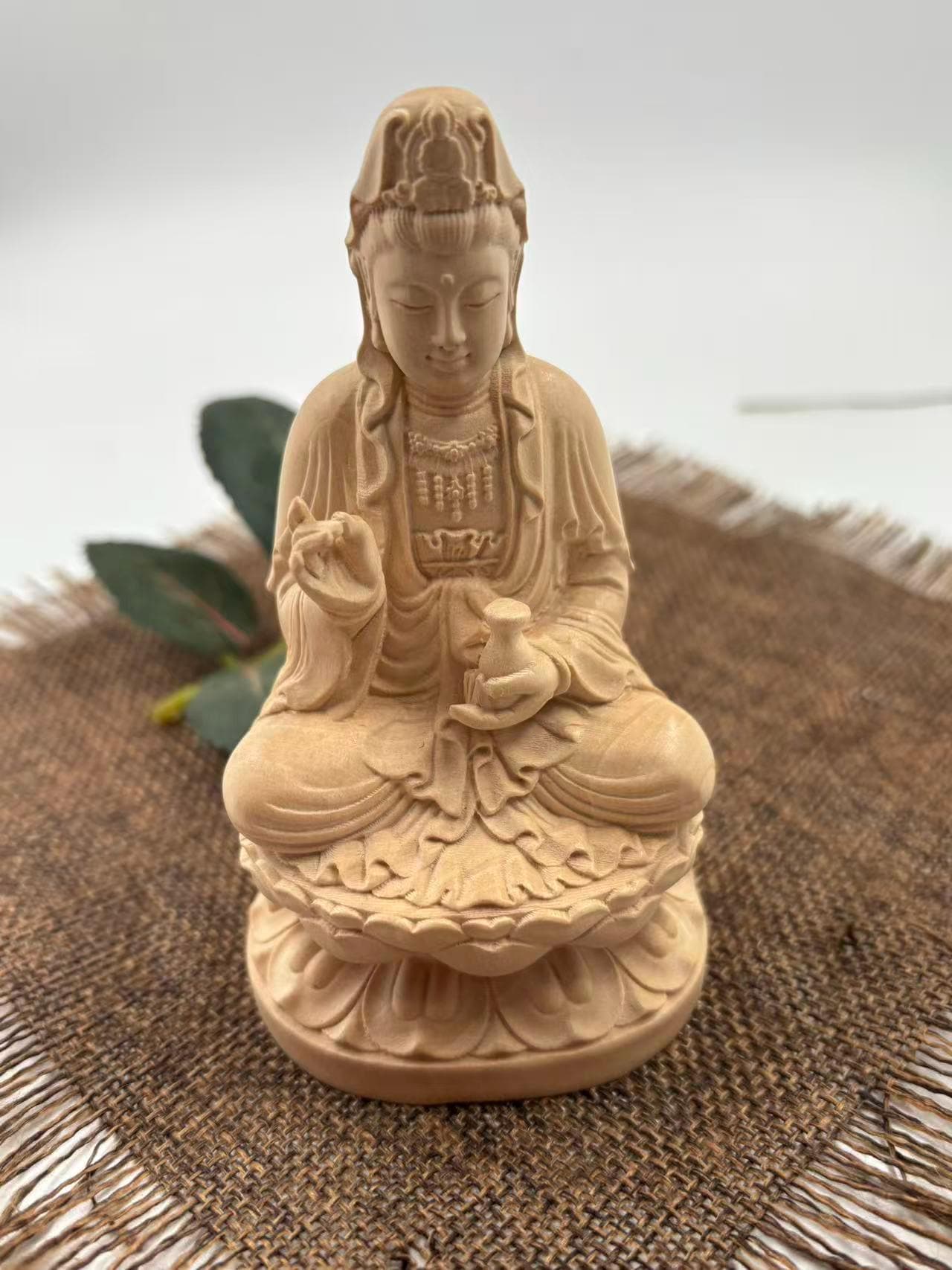 中国古美術/彩色蓮上観音菩薩座像/保存箱付/