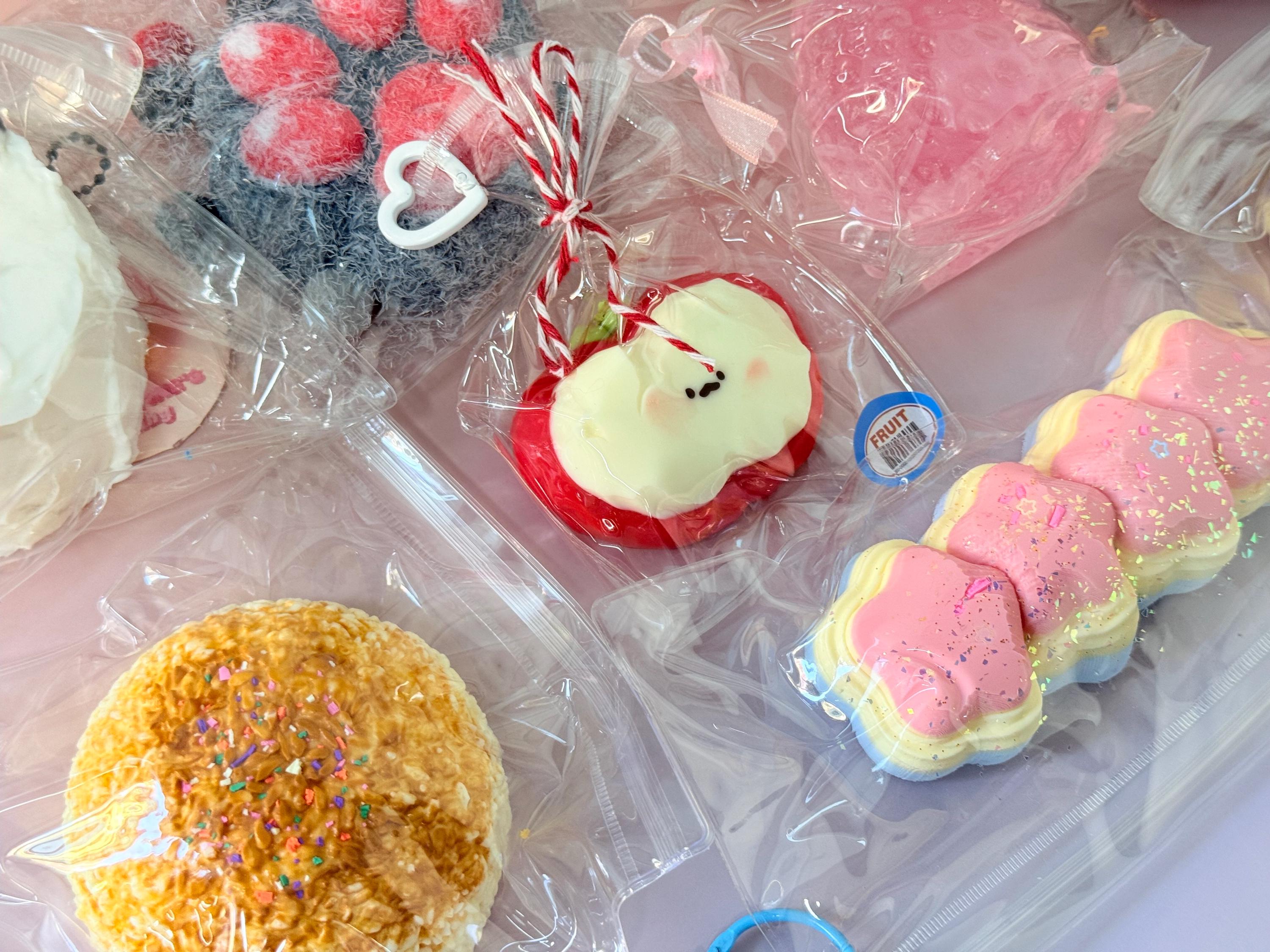 ブラインドボックス タバ スクイーズ おもちゃ、ソフト ストレス解消