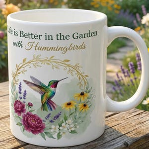 Taza con diseño de colibrí, regalo de jardín para mujeres / Taza de café para amantes de las aves / Taza floral con diseño de colibrí / Regalo para amantes de la naturaleza / Taza de jardín de primavera, 325 ml imagen 2