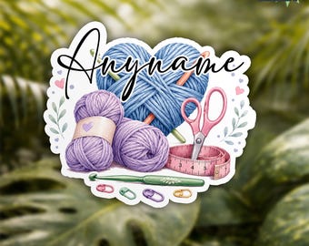 Pegatina personalizada con el nombre de la tejedora de ganchillo, pegatinas impermeables troqueladas hechas a mano para amantes, ideales para botellas de agua, portátiles o como regalo para ella.