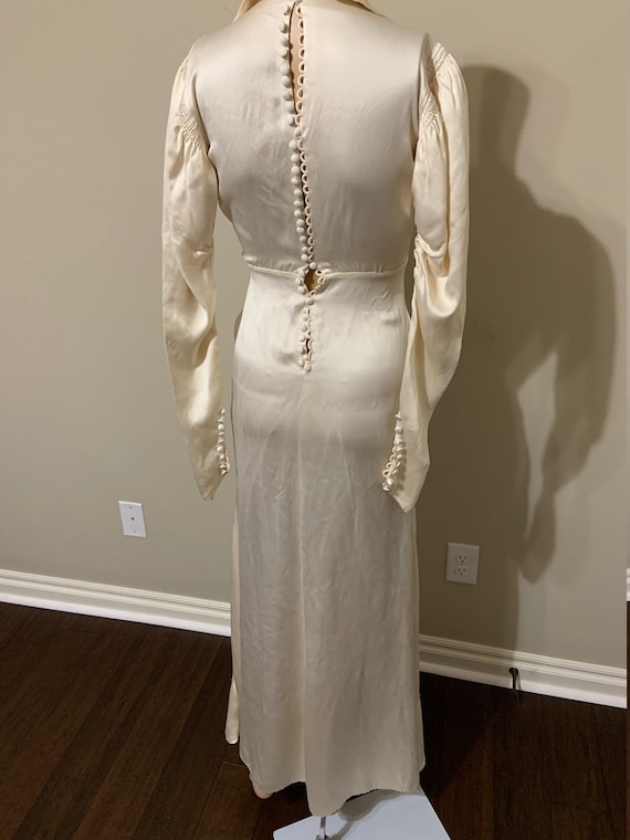 Spectacular 1930s Silk Wedding Gown and Detachabl… - image 4