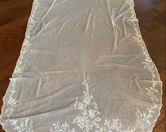 Fantastic Antique Tambour Lace Wedding Veil