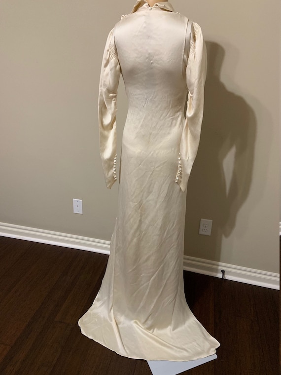 Spectacular 1930s Silk Wedding Gown and Detachabl… - image 7