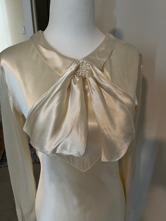 Sensational 1930s Silk Satin Wedding Gown - image 6