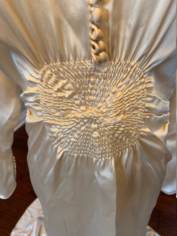 Fantastic 1930s Silk Wedding Gown - image 2