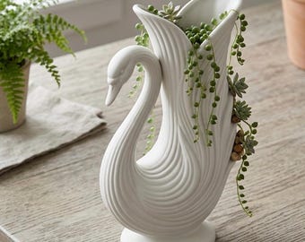 Schwanenvase 3D STL Modell - Eleganter, von Vögeln inspirierter Übertopf für den 3D-Druck