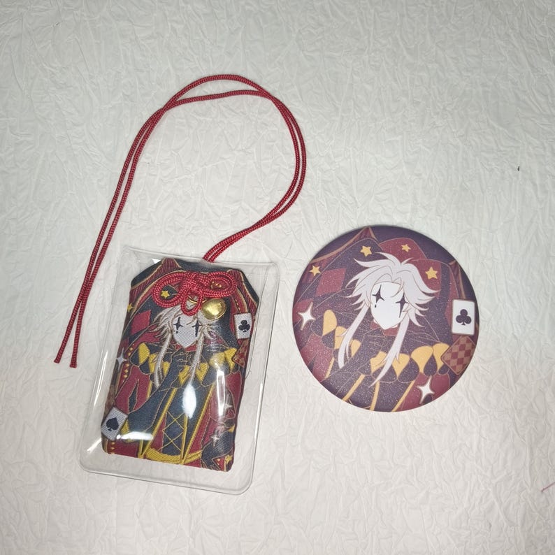 Ciondolo ornamentale ricamato ispirato a Pierrot e Arlecchino del Freak Circus / Ciondolo Circuscore P charm+pin