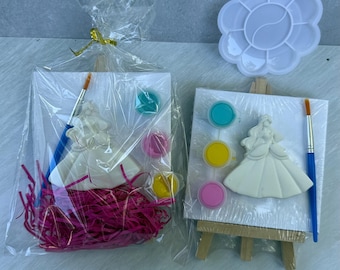 Princess Canvas Painting Kit with Easel for Kids, Paint Set with Mini Canvas, Birthday Party Favor