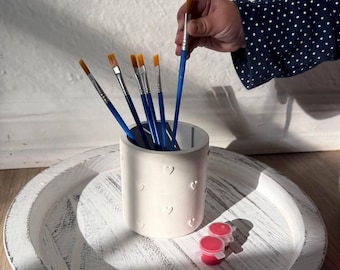 Heart Plaster Cup DIY Kit | Paintable Brush & Pencil Holder
