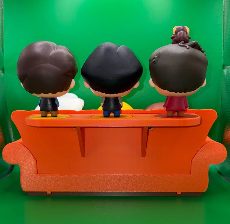Friends™ Sofa Display for McDonald’s Warner Bros Figures – 3D Printed image 10