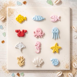 Set di stampini per orecchini in argilla polimerica a tema oceanico, stampini per argilla a forma di vita marina, stampi per pesci, polpi, meduse, cavallucci marini e conchiglie per la creazione di gioielli.
